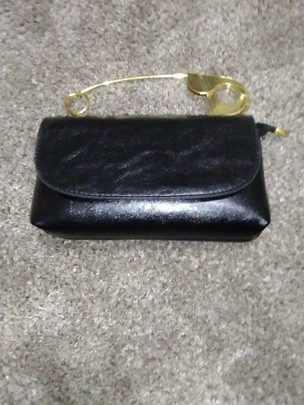 N/A sleek black